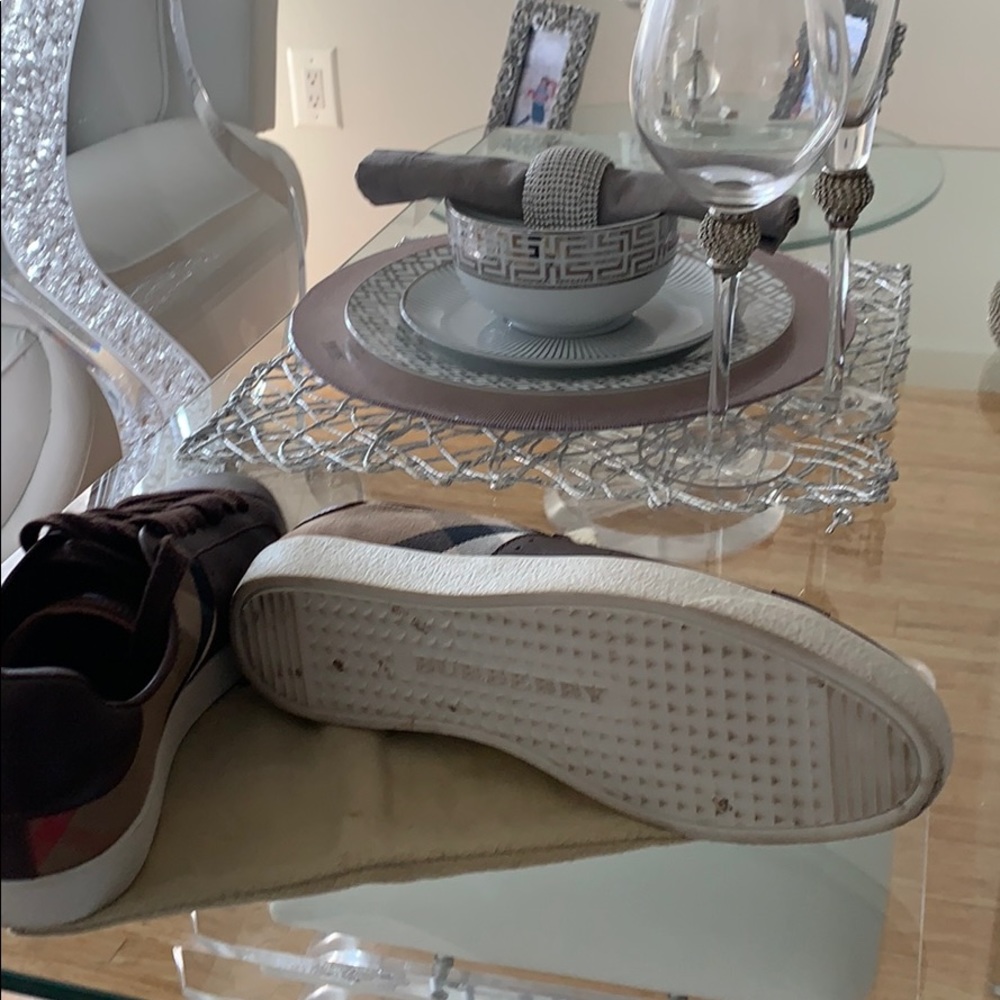 Burberry nova - Picture 3 of 5